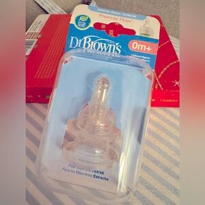 Dr. Browns Silicone Bottle Nipples for 0mos/Preemies-NEW/SEALED